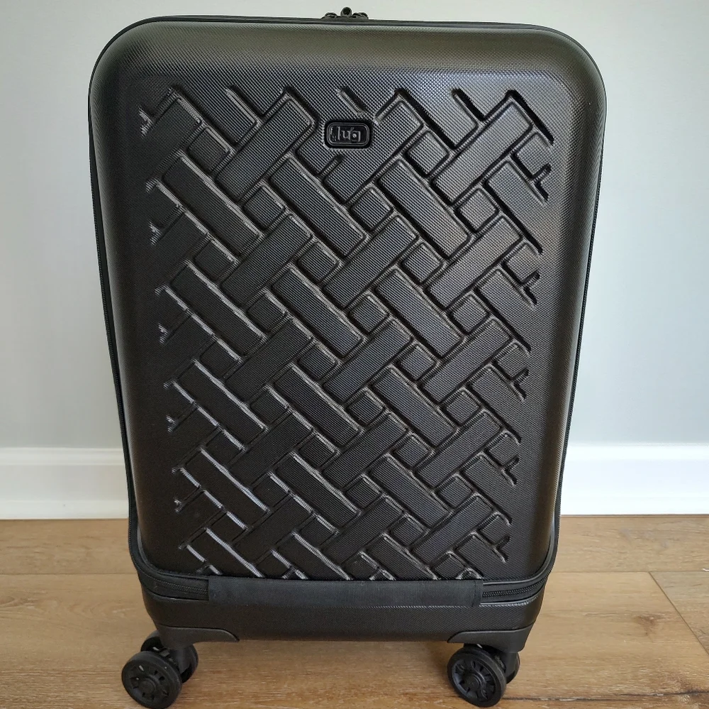 Lug Booster 4 Wheel Quilted Hard Side Carry On Suitcase Black 21